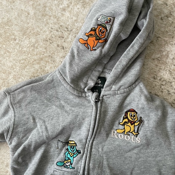 Limited Edition Roots Zip Up - Picture 2 of 3